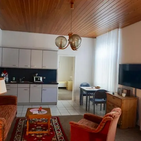 Meyers Logierhaus Krebs * ノルダーナイ